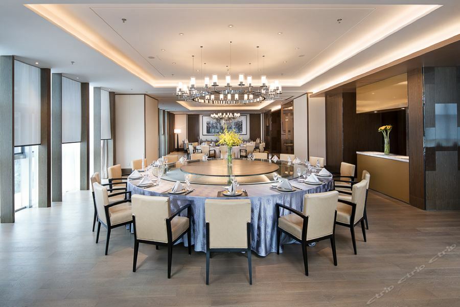 Jinan Inzone Royal Plaza Hotels Экстерьер фото